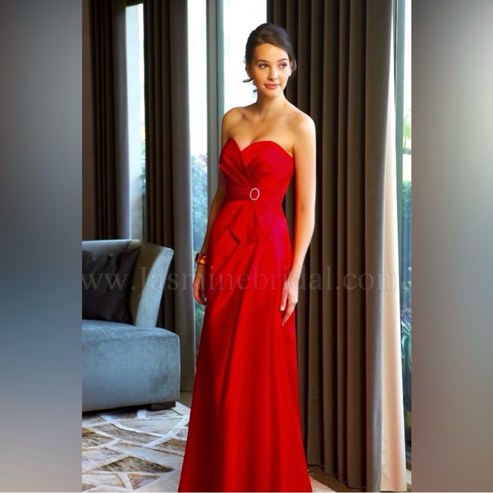 Elegant Red Strapless Belsoie Vintage Prom Dress
